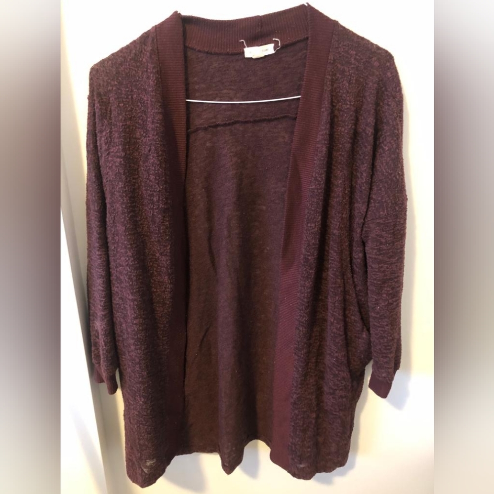 🎉2 for $15🎉 Urban Outfitters Merlot Cardigan